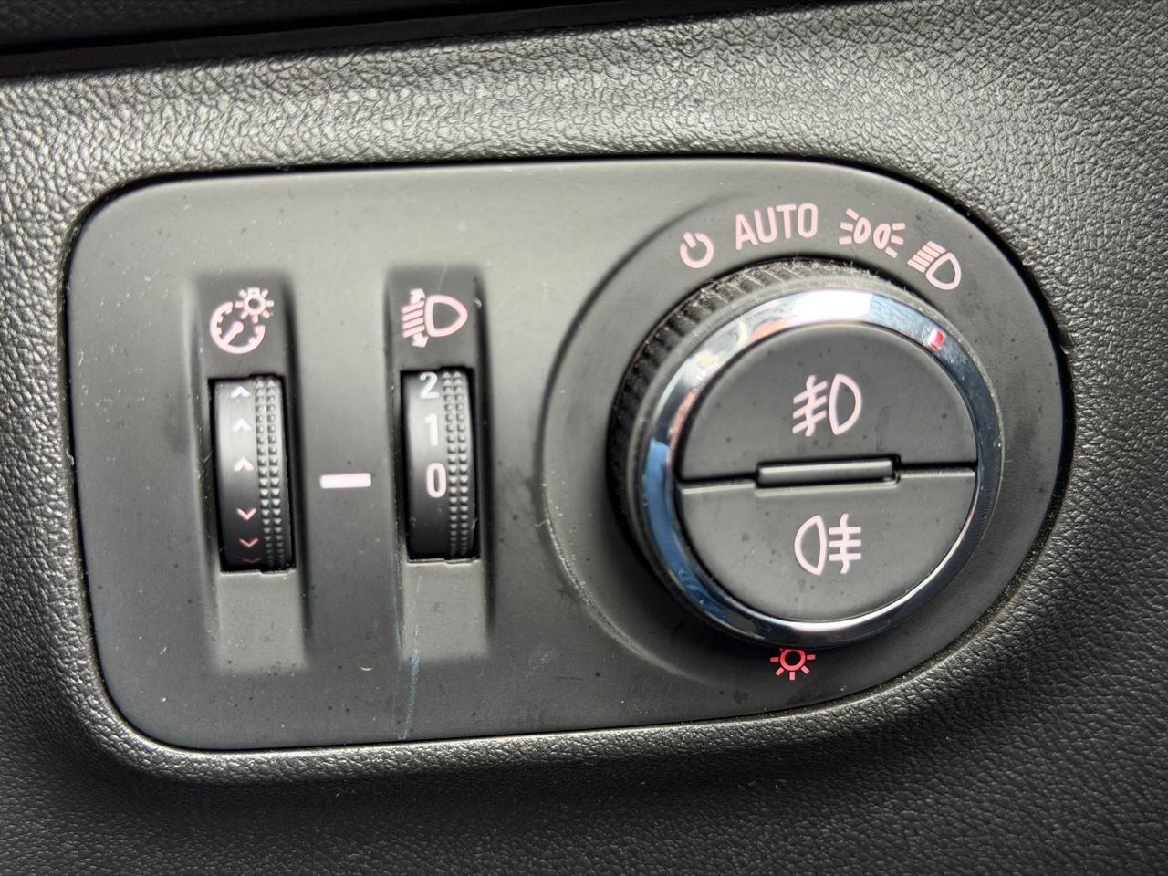 Used Vauxhall Corsa 2019 for sale - 77170675: Photo 24