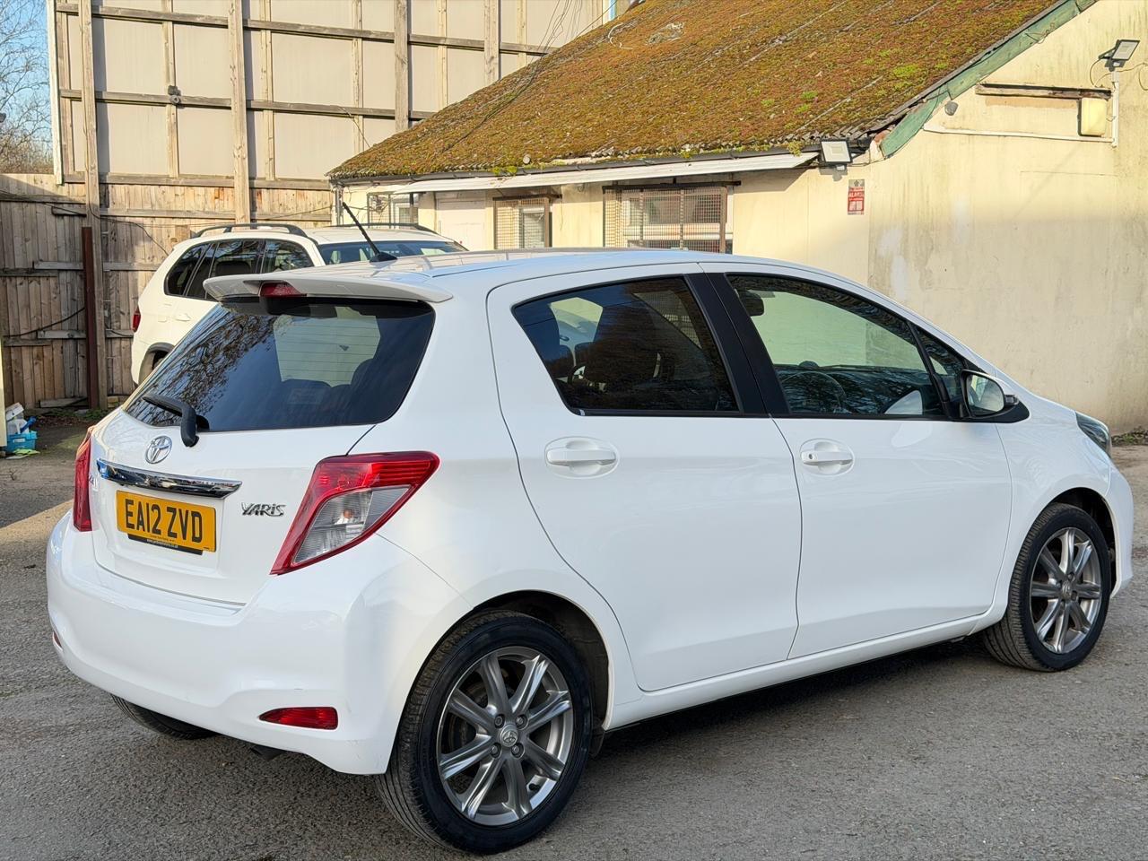 Used Toyota Yaris 2012 for sale - 77737317: Photo 10