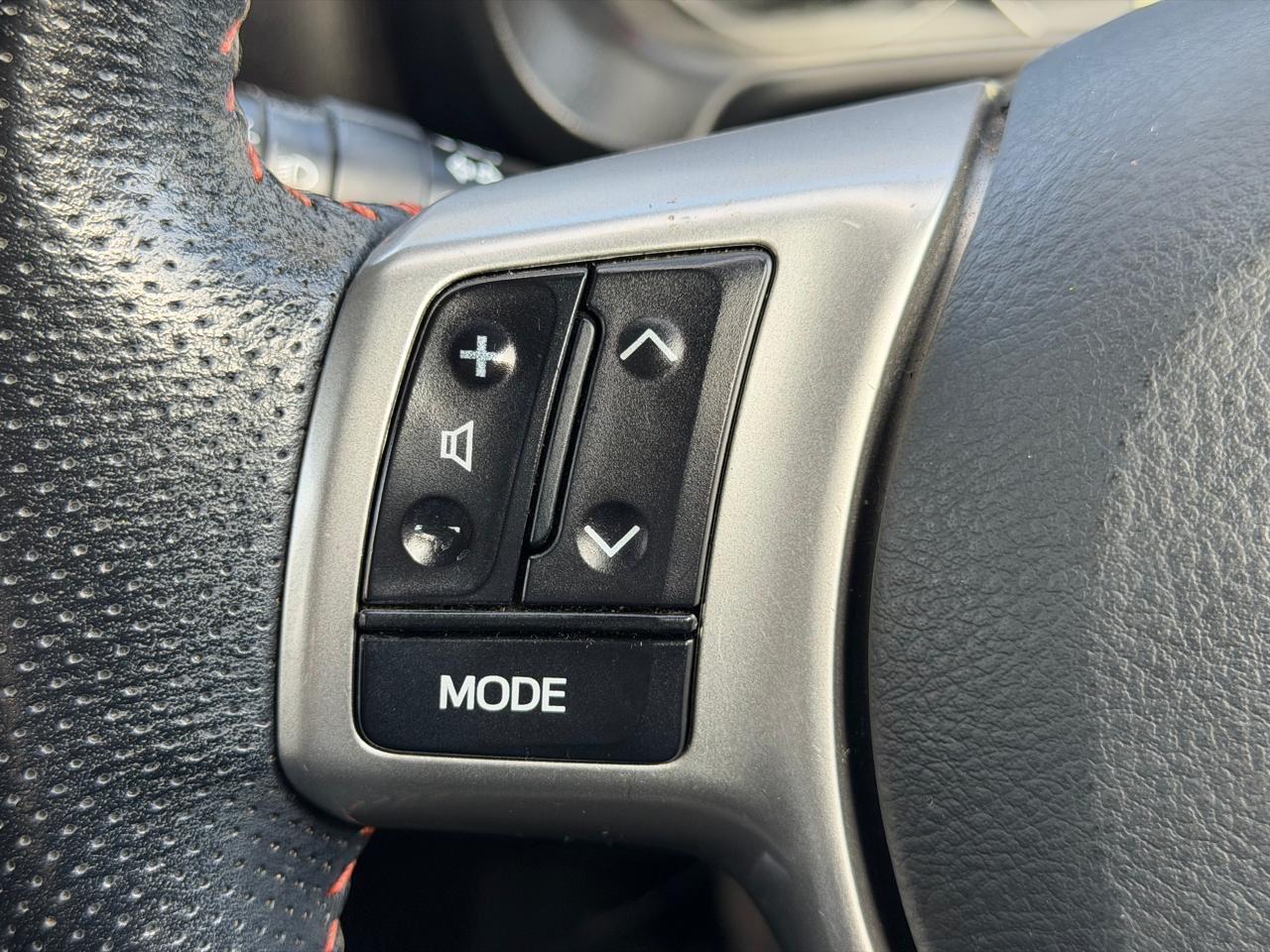 Used Toyota Yaris 2012 for sale - 77737317: Photo 18