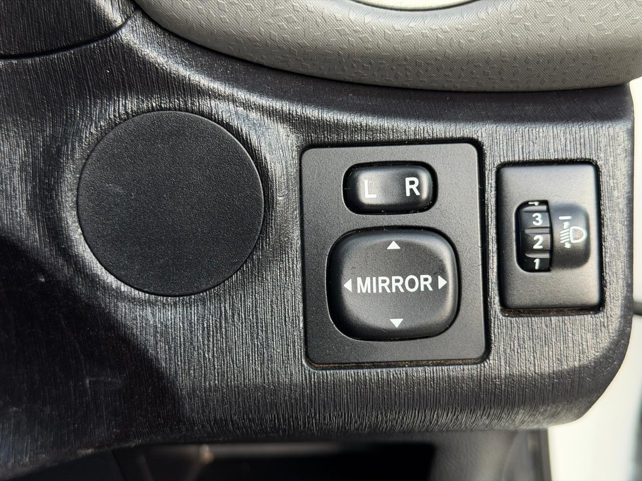 Used Toyota Yaris 2012 for sale - 77737317: Photo 20