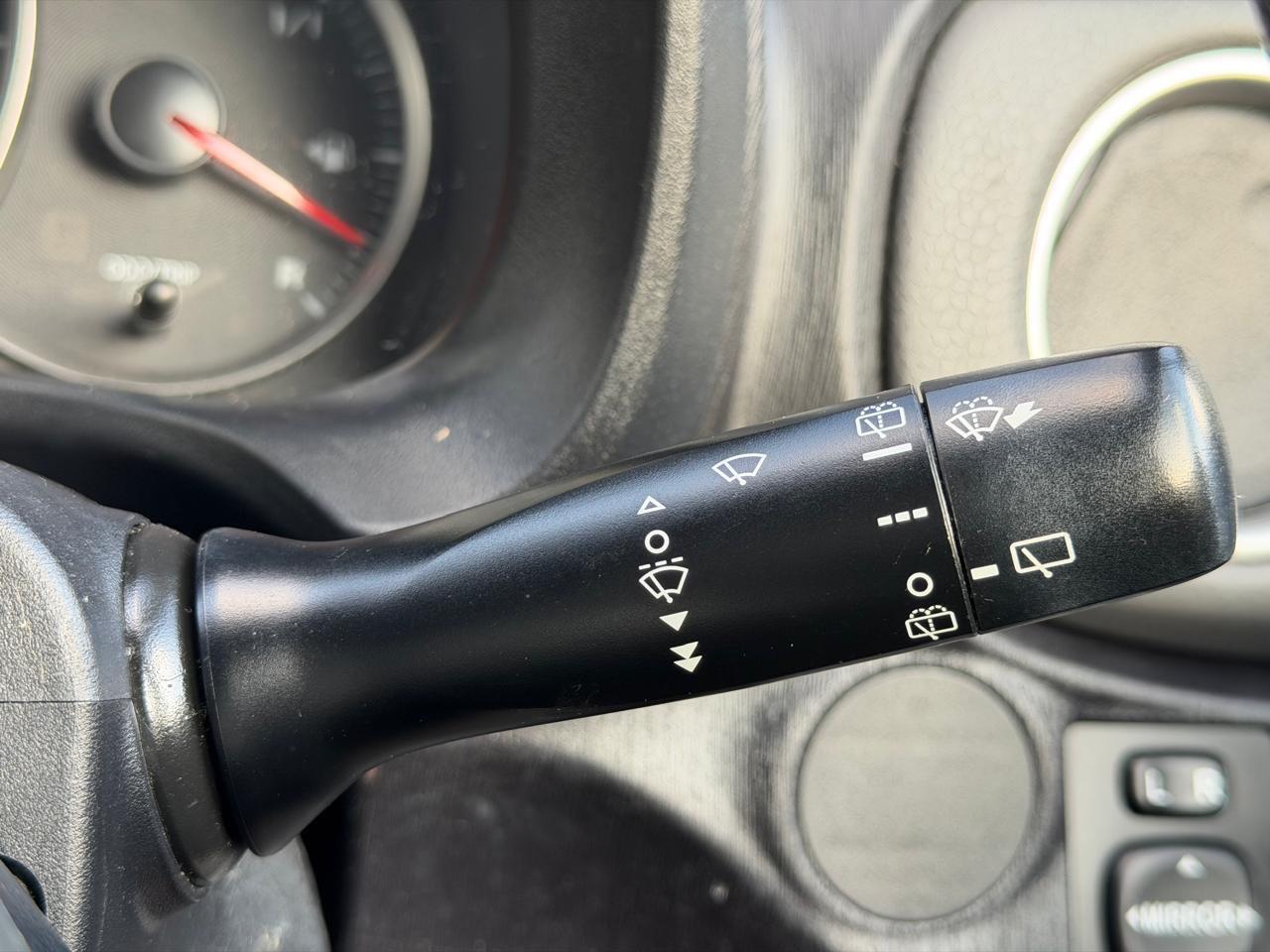 Used Toyota Yaris 2012 for sale - 77737317: Photo 23