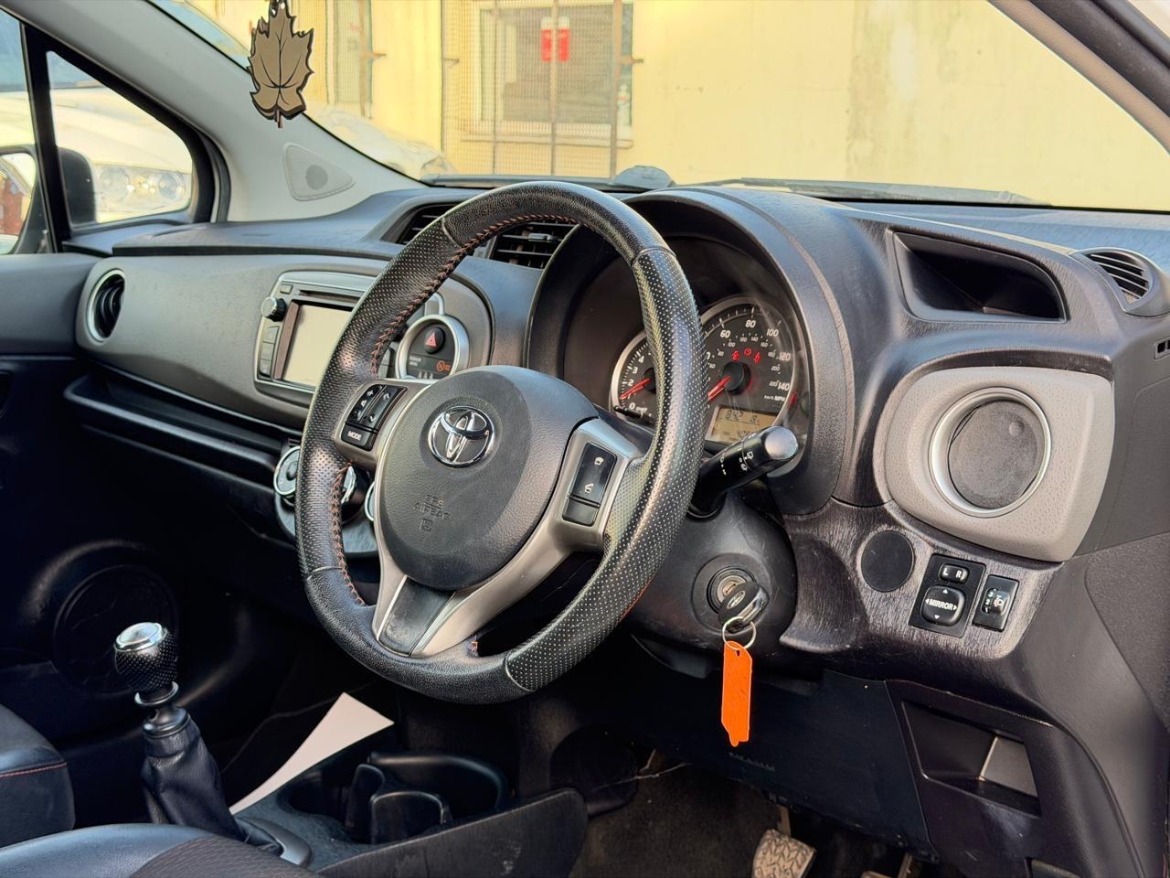 Used Toyota Yaris 2012 for sale - 77737317: Photo 24