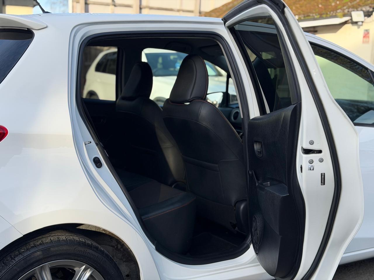 Used Toyota Yaris 2012 for sale - 77737317: Photo 27