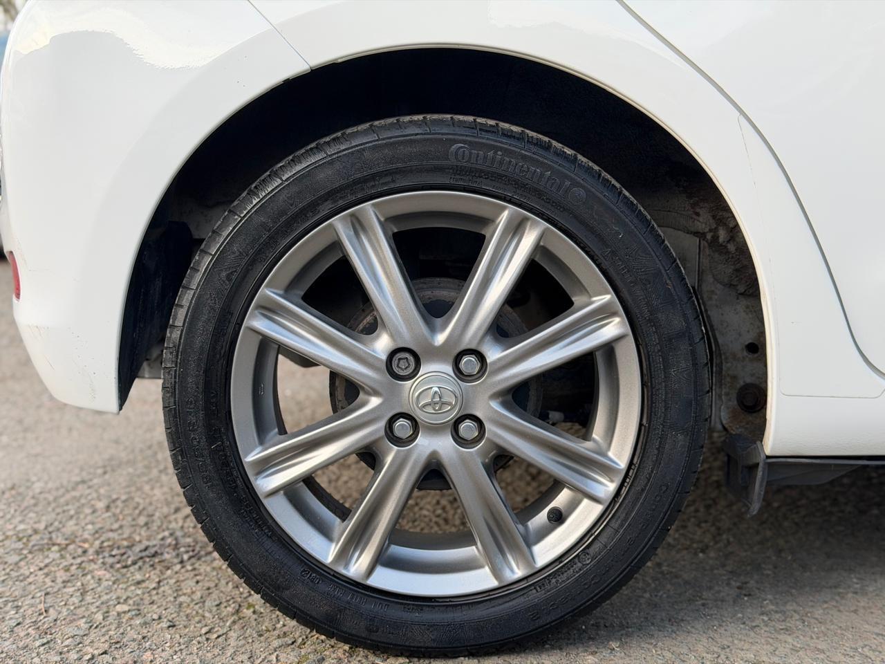 Used Toyota Yaris 2012 for sale - 77737317: Photo 33