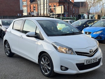 Used Toyota Yaris 2012 for sale - 77737317: Photo