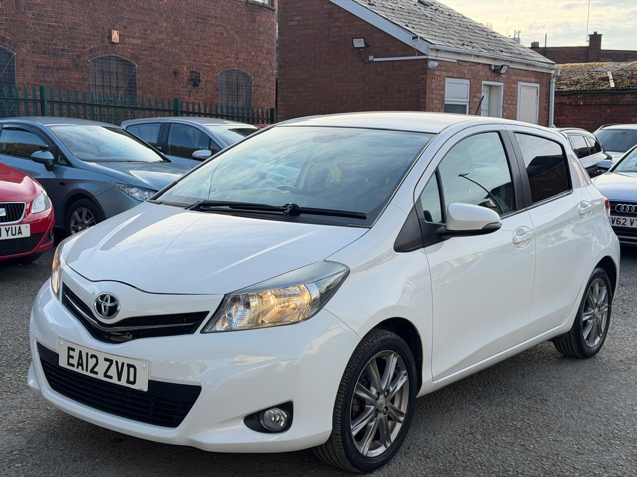 Used Toyota Yaris 2012 for sale - 77737317: Photo 6