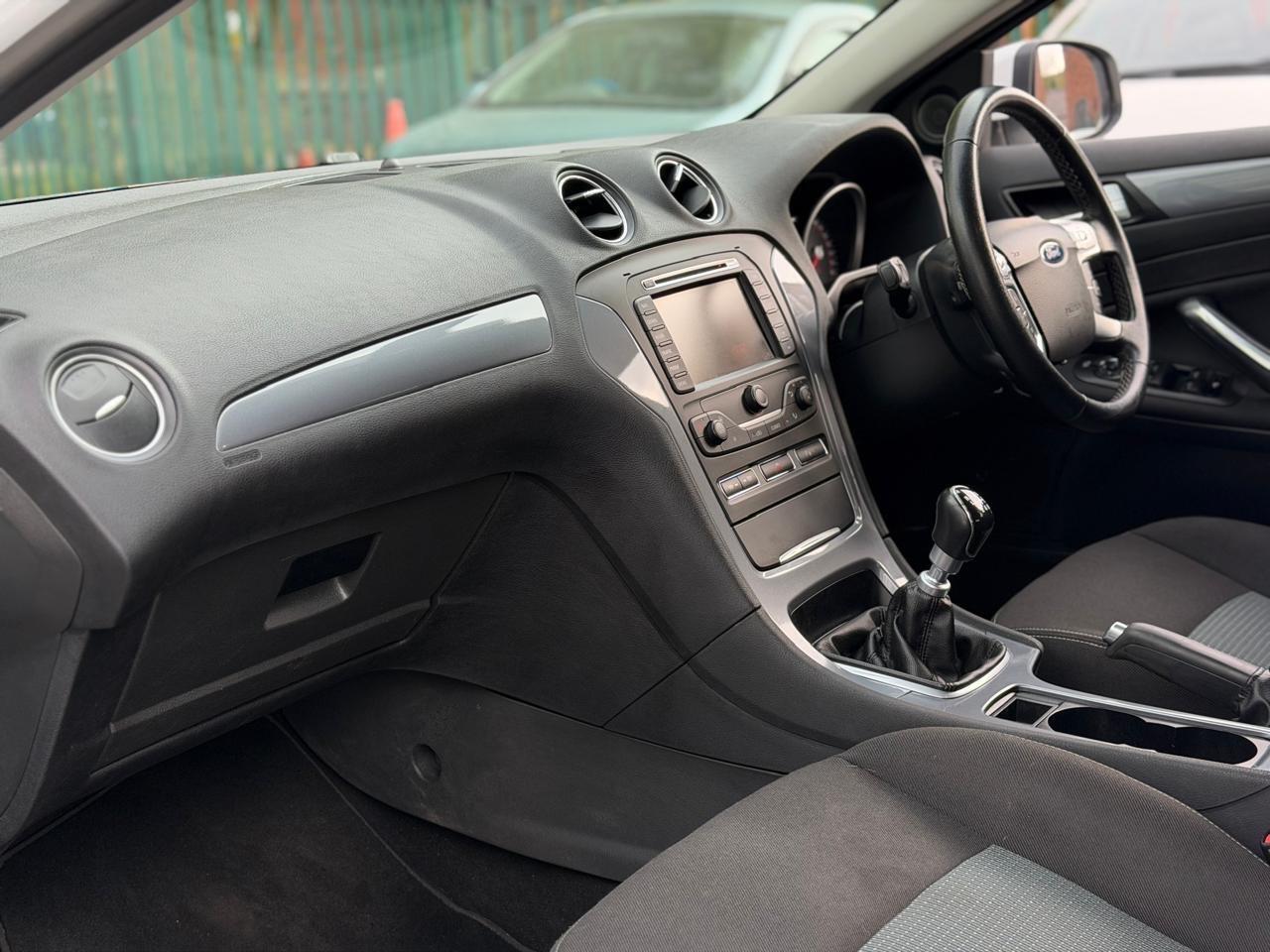 Used Ford Mondeo 2014 for sale - 78185390: Photo 29