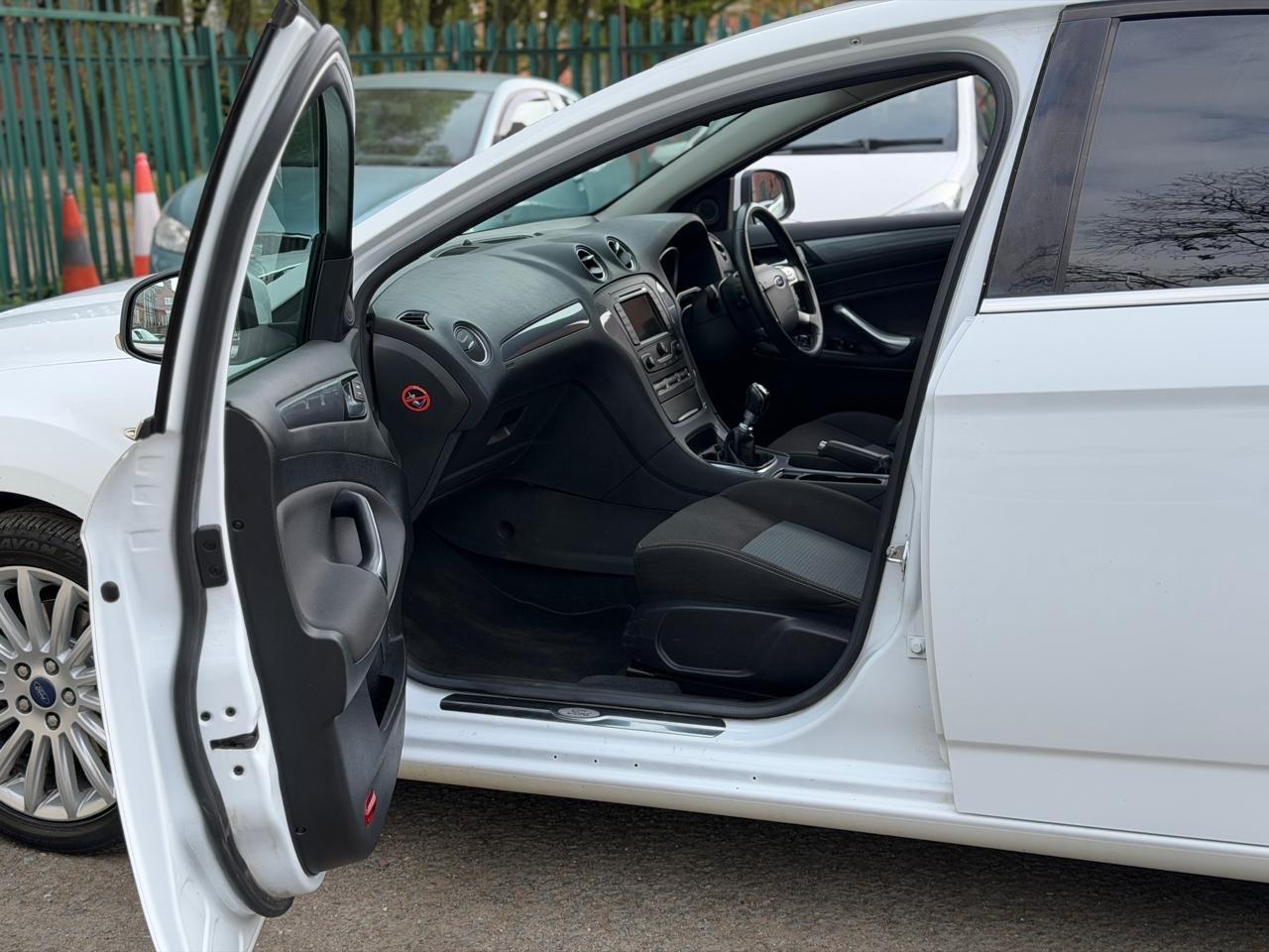 Used Ford Mondeo 2014 for sale - 78185390: Photo 30