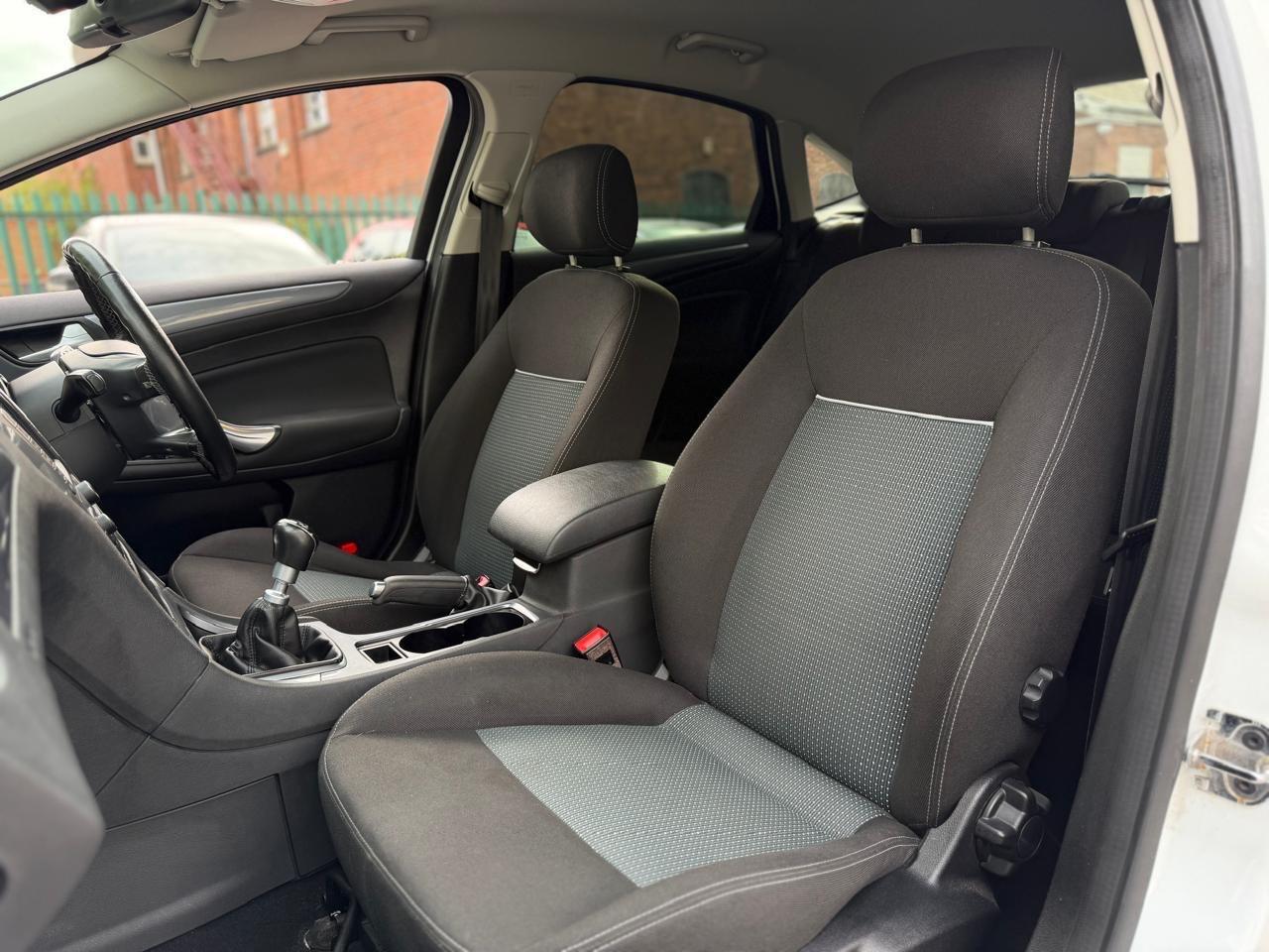 Used Ford Mondeo 2014 for sale - 78185390: Photo 31