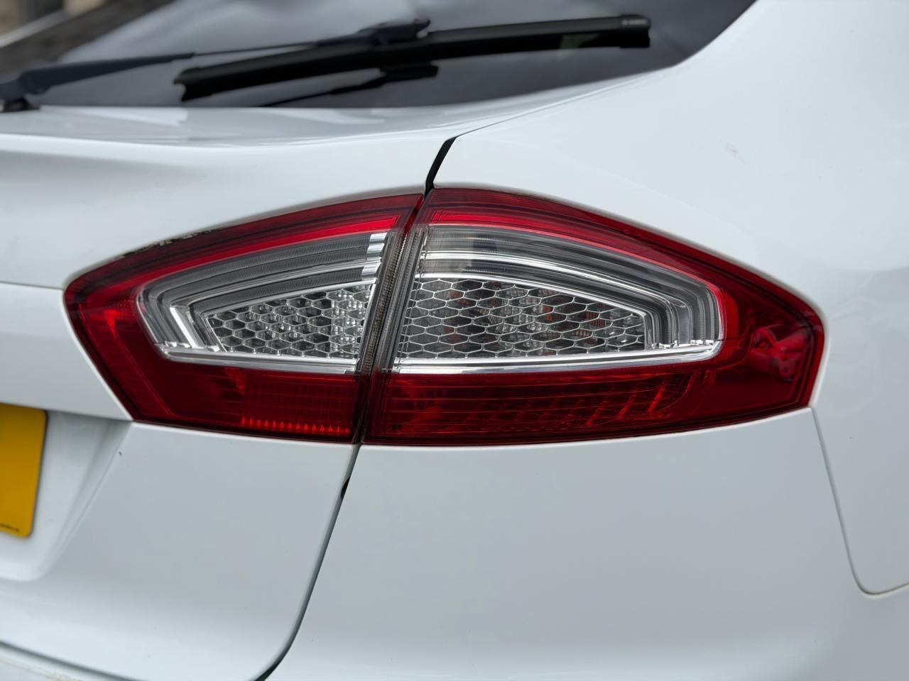 Used Ford Mondeo 2014 for sale - 78185390: Photo 40