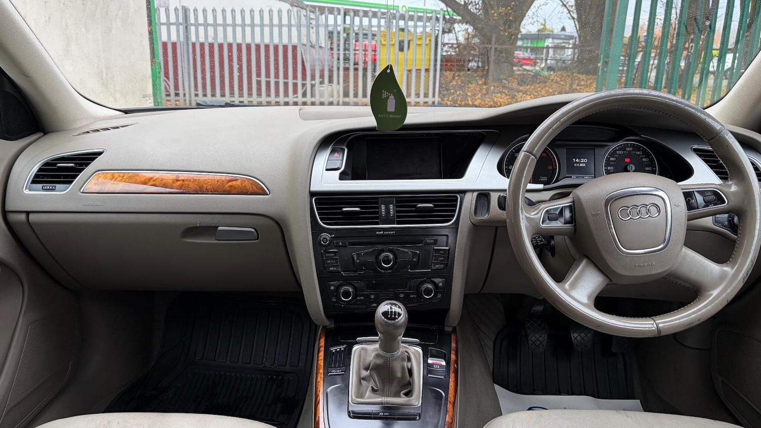 Used Audi A4 2011 for sale - 77170682: Photo 13