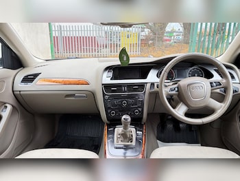 Used Audi A4 2011 for sale - 77170682: Photo