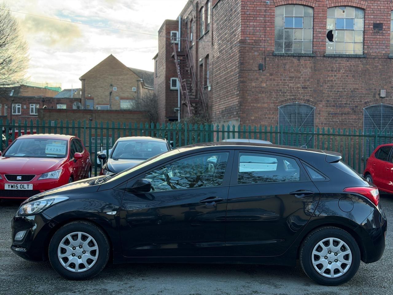 Used Hyundai i30 2013 for sale - 77359040: Photo 7