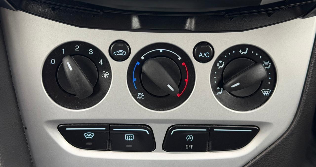 Used Ford Focus 2012 for sale - 78035119: Photo 16