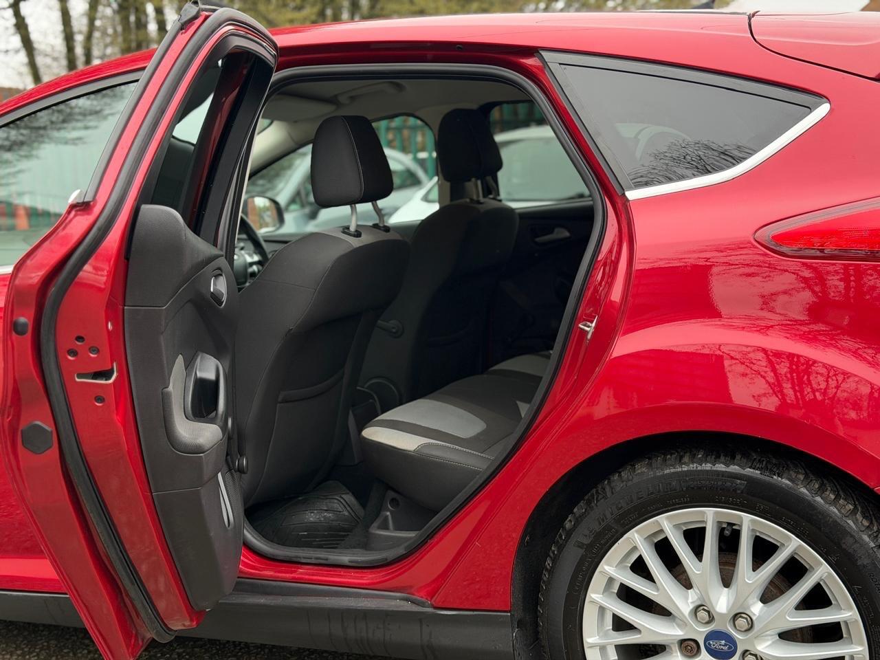 Used Ford Focus 2012 for sale - 78035119: Photo 33