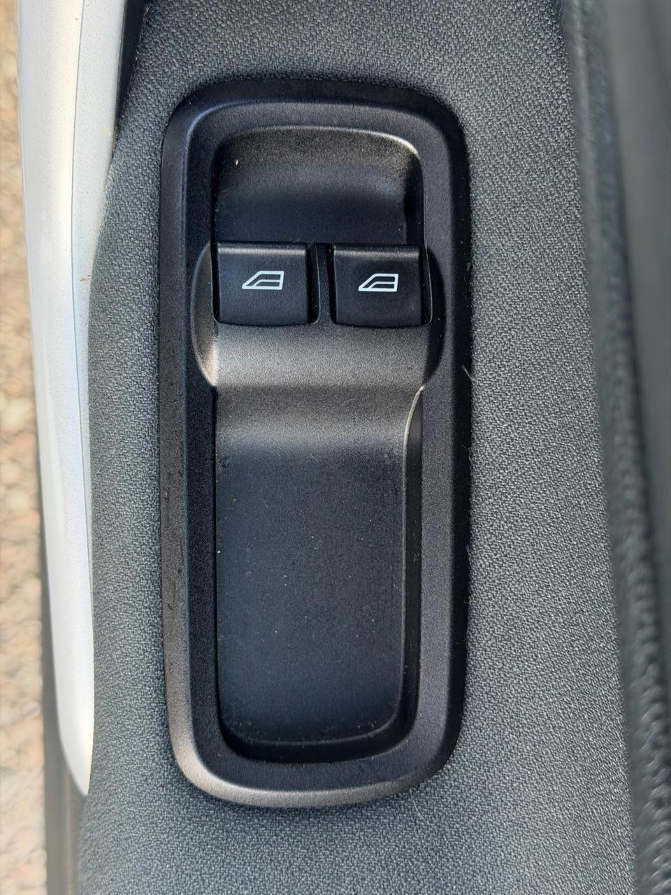 Used Ford Fiesta 2012 for sale - 77839992: Photo 20