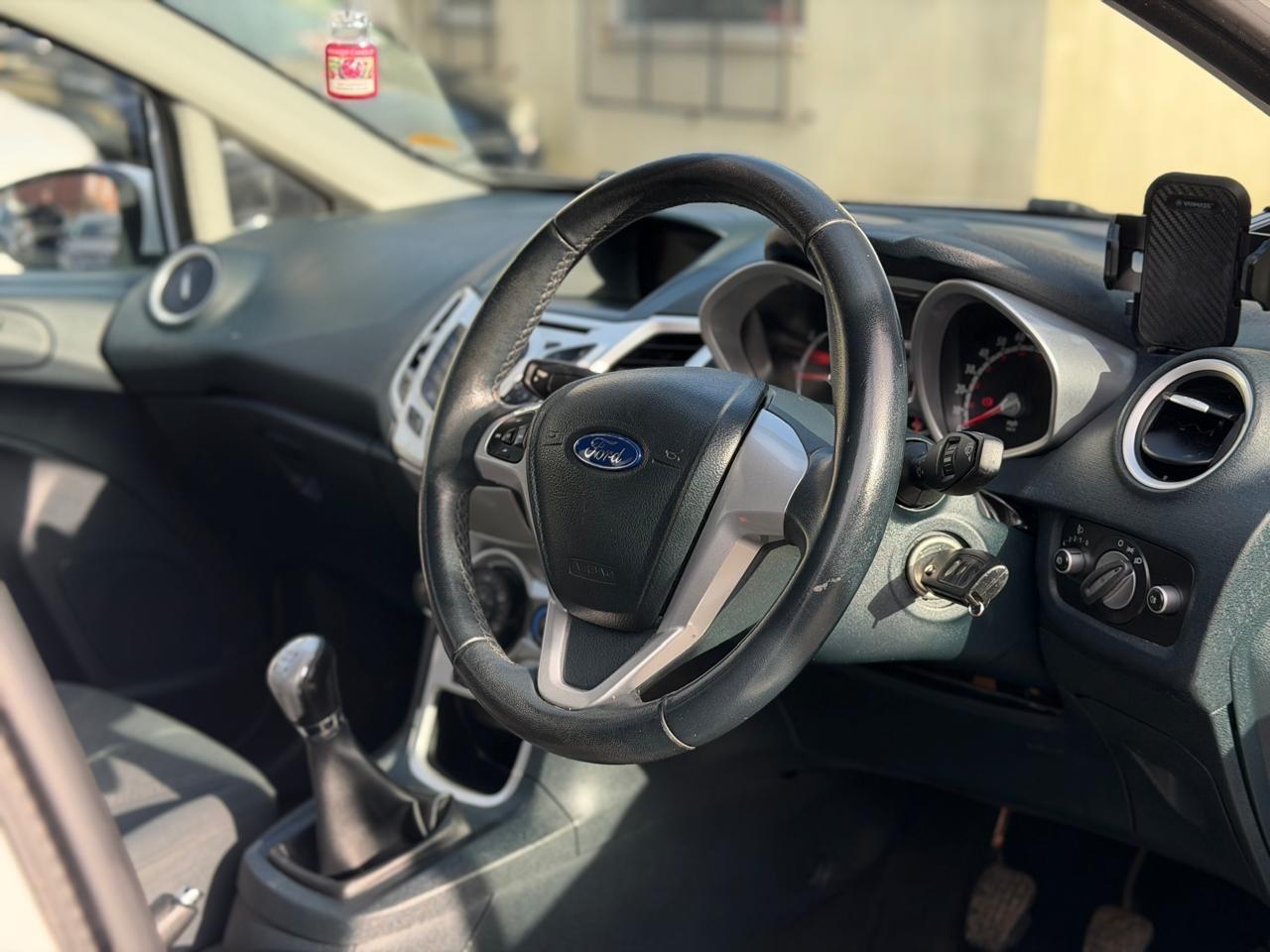 Used Ford Fiesta 2012 for sale - 77839992: Photo 22