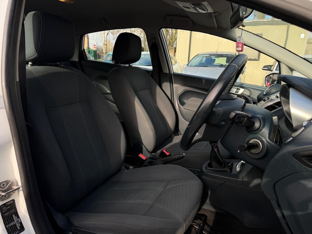 Used Ford Fiesta 2012 for sale - 77839992: Photo 24