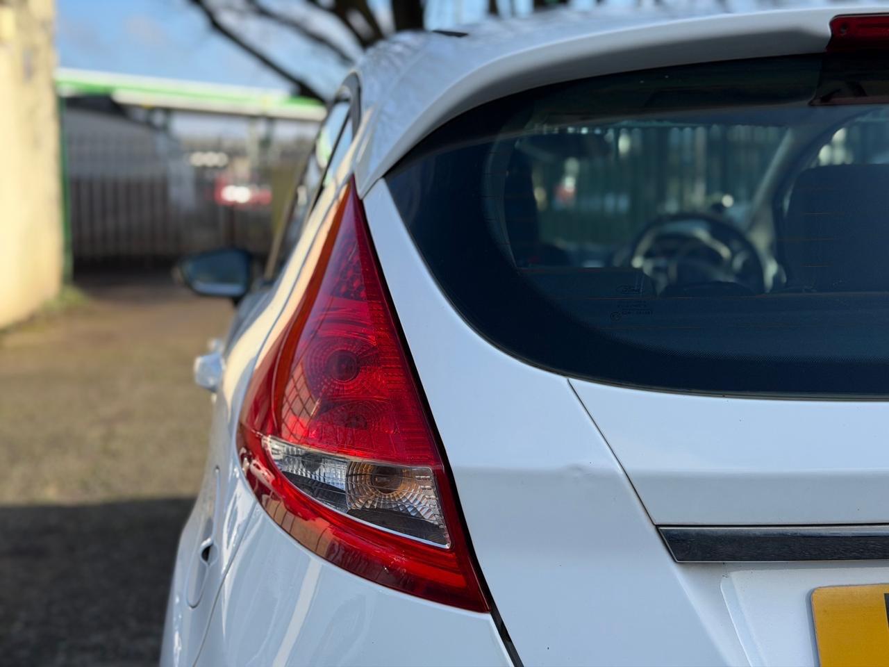 Used Ford Fiesta 2012 for sale - 77839992: Photo 38