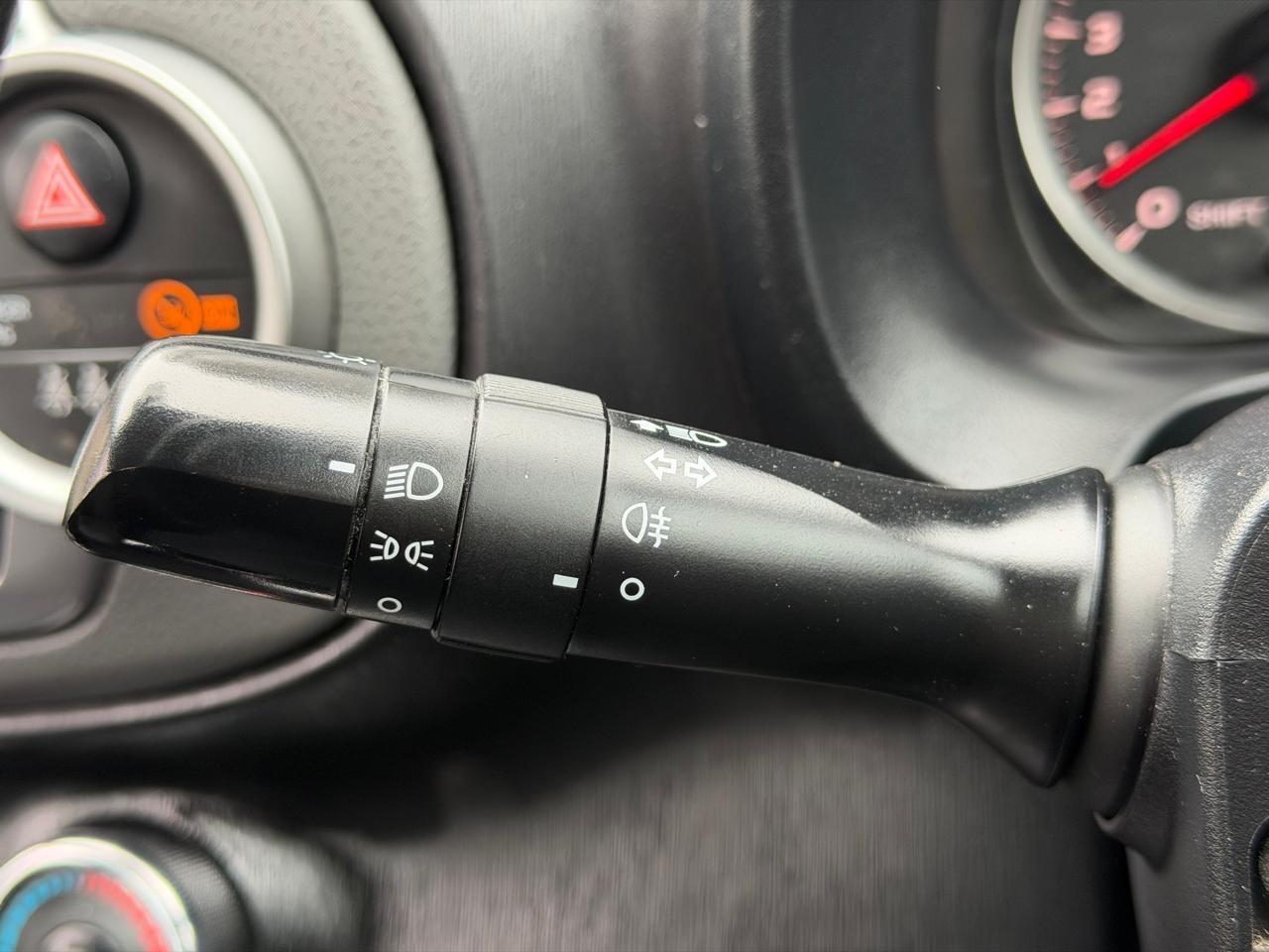 Used Toyota Yaris 2012 for sale - 77633835: Photo 21