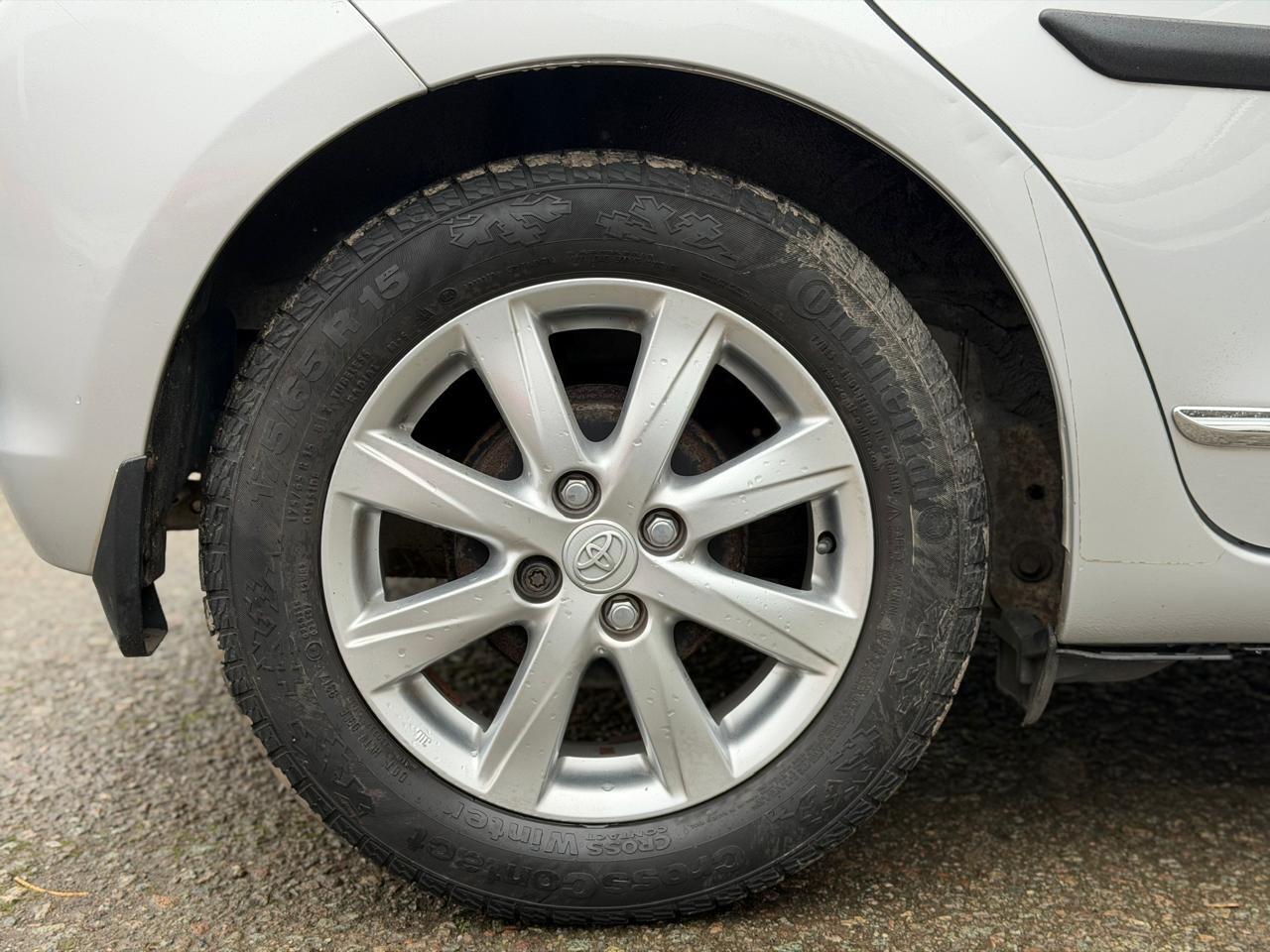 Used Toyota Yaris 2012 for sale - 77633835: Photo 33