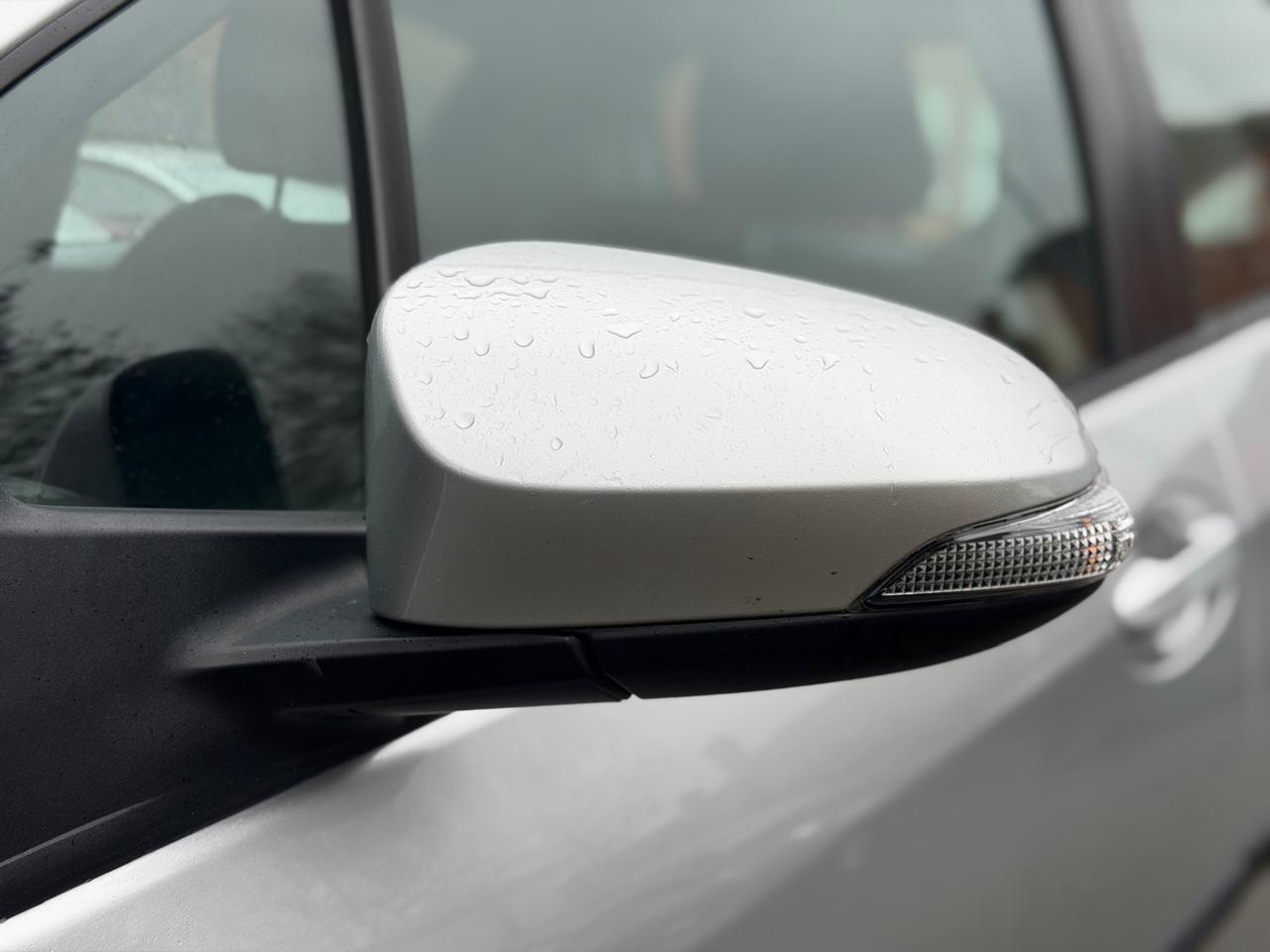 Used Toyota Yaris 2012 for sale - 77633835: Photo 40