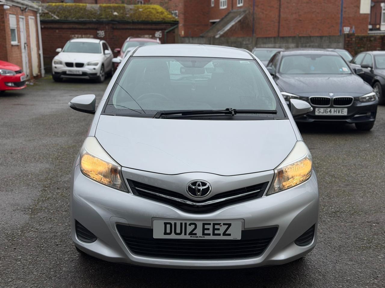 Used Toyota Yaris 2012 for sale - 77633835: Photo 5