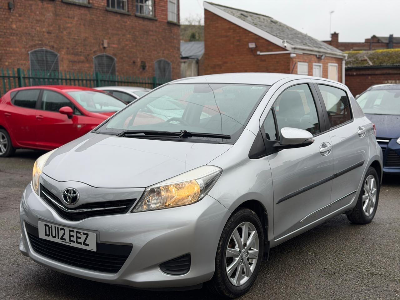 Used Toyota Yaris 2012 for sale - 77633835: Photo 6