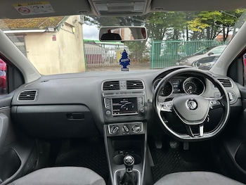 Used Volkswagen Polo 2014 for sale - 77170669: Photo