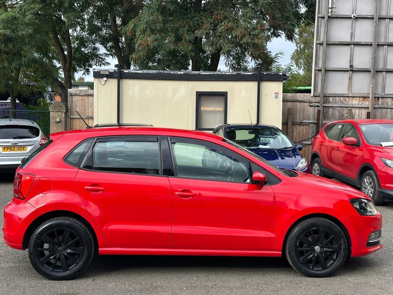 Used Volkswagen Polo 2014 for sale - 77170669: Photo 9