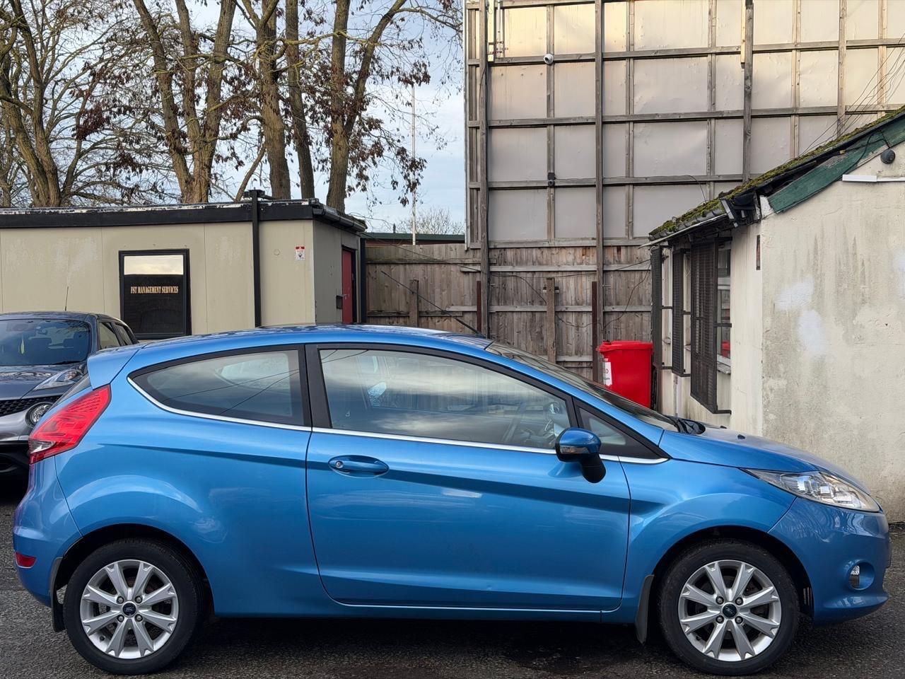 Used Ford Fiesta 2010 for sale - 77170689: Photo 10