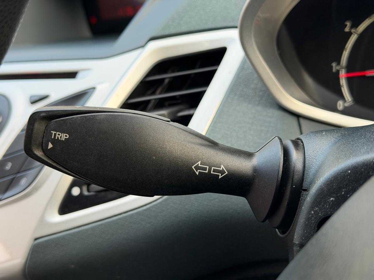 Used Ford Fiesta 2010 for sale - 77170689: Photo 18