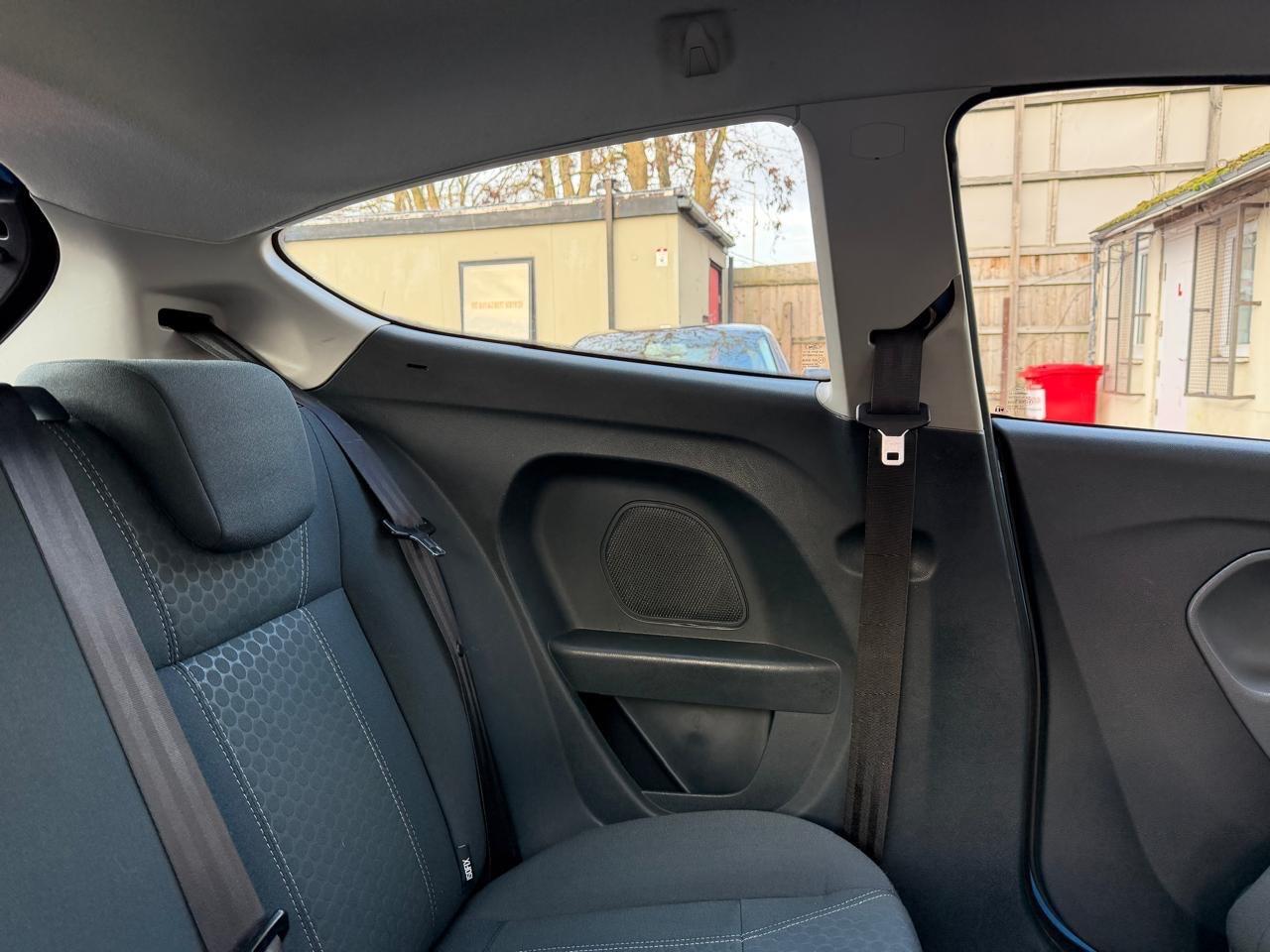 Used Ford Fiesta 2010 for sale - 77170689: Photo 26