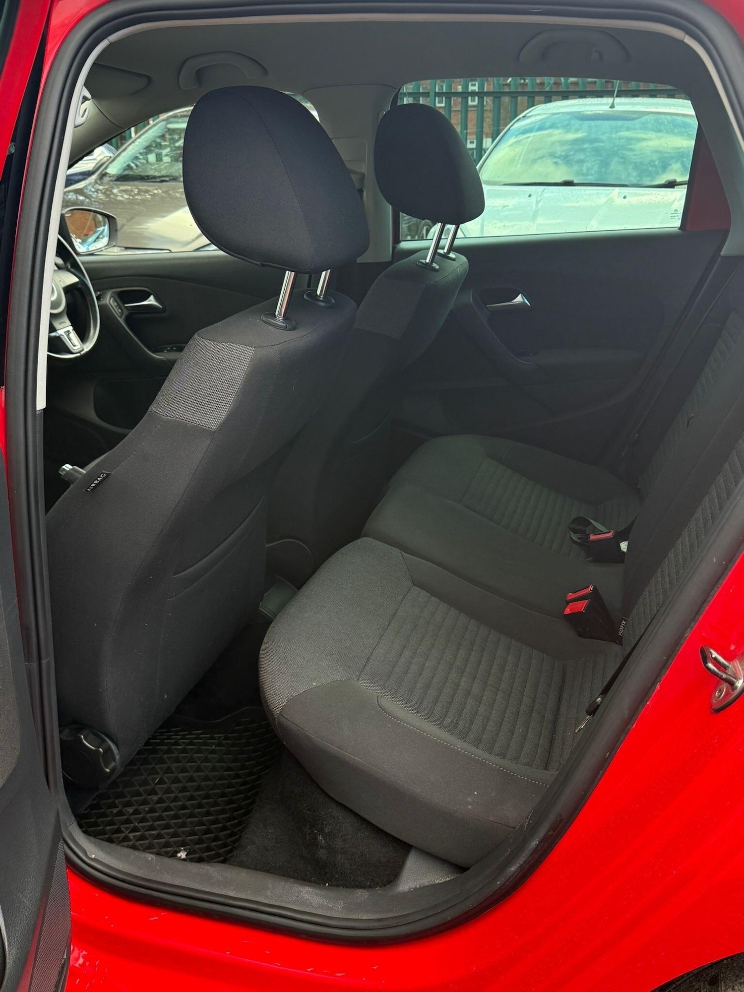 Used Volkswagen Polo 2011 for sale - 77170671: Photo 25