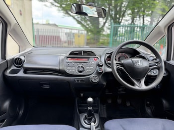 Used Honda Jazz 2014 for sale - 78623081: Photo