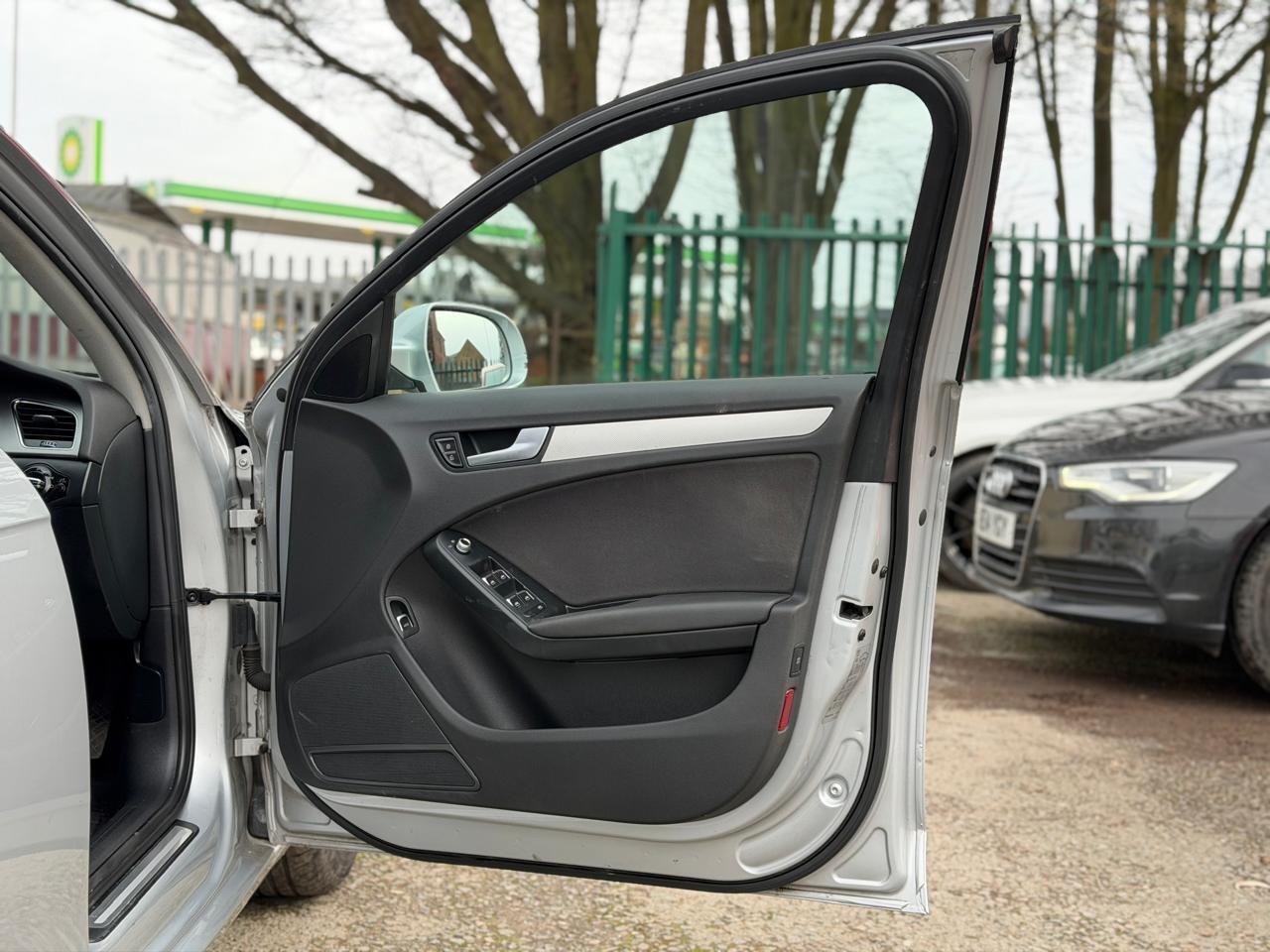 Used Audi A4 for sale - 77586735: Photo 40