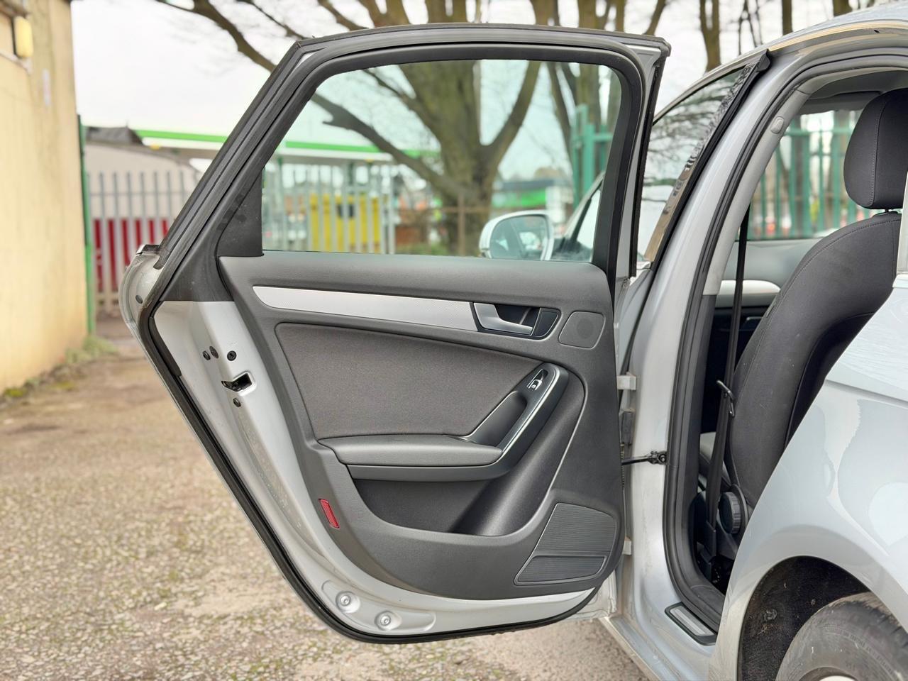 Used Audi A4 for sale - 77586735: Photo 43