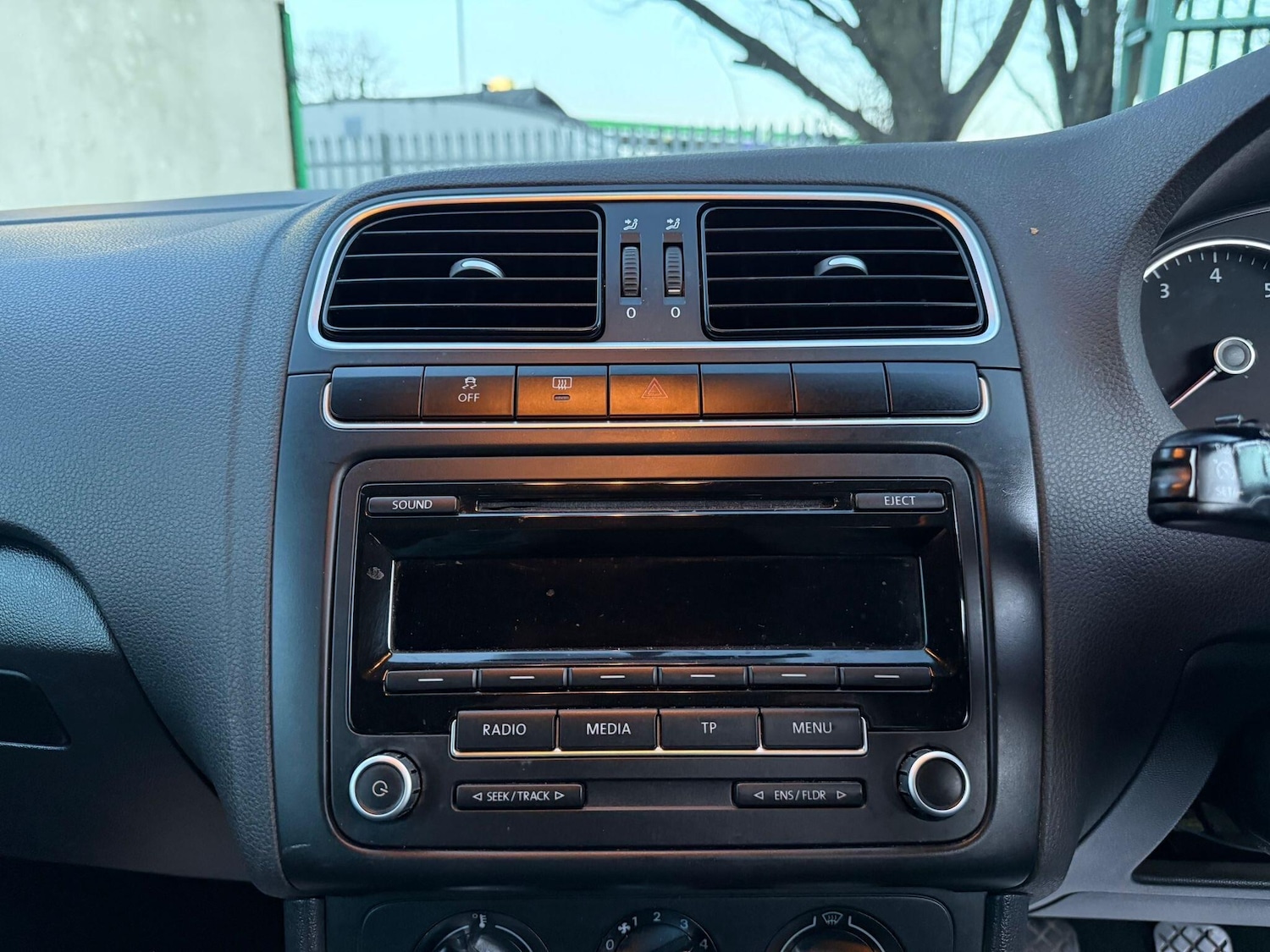 Used Volkswagen Polo 2013 for sale - 77170678: Photo 16