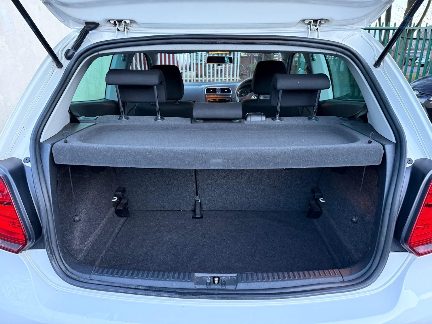 Used Volkswagen Polo 2013 for sale - 77170678: Photo 30