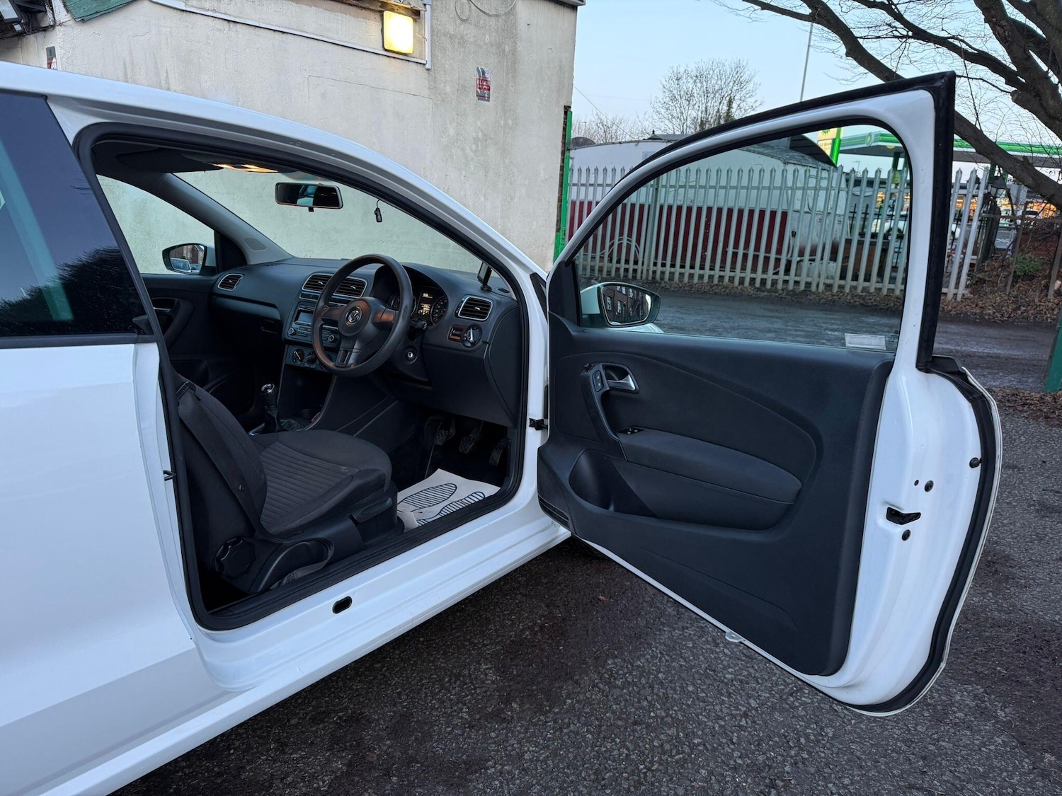 Used Volkswagen Polo 2013 for sale - 77170678: Photo 31