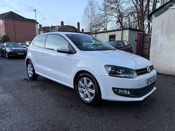 Used Volkswagen Polo 2013 for sale - 77170678: Photo