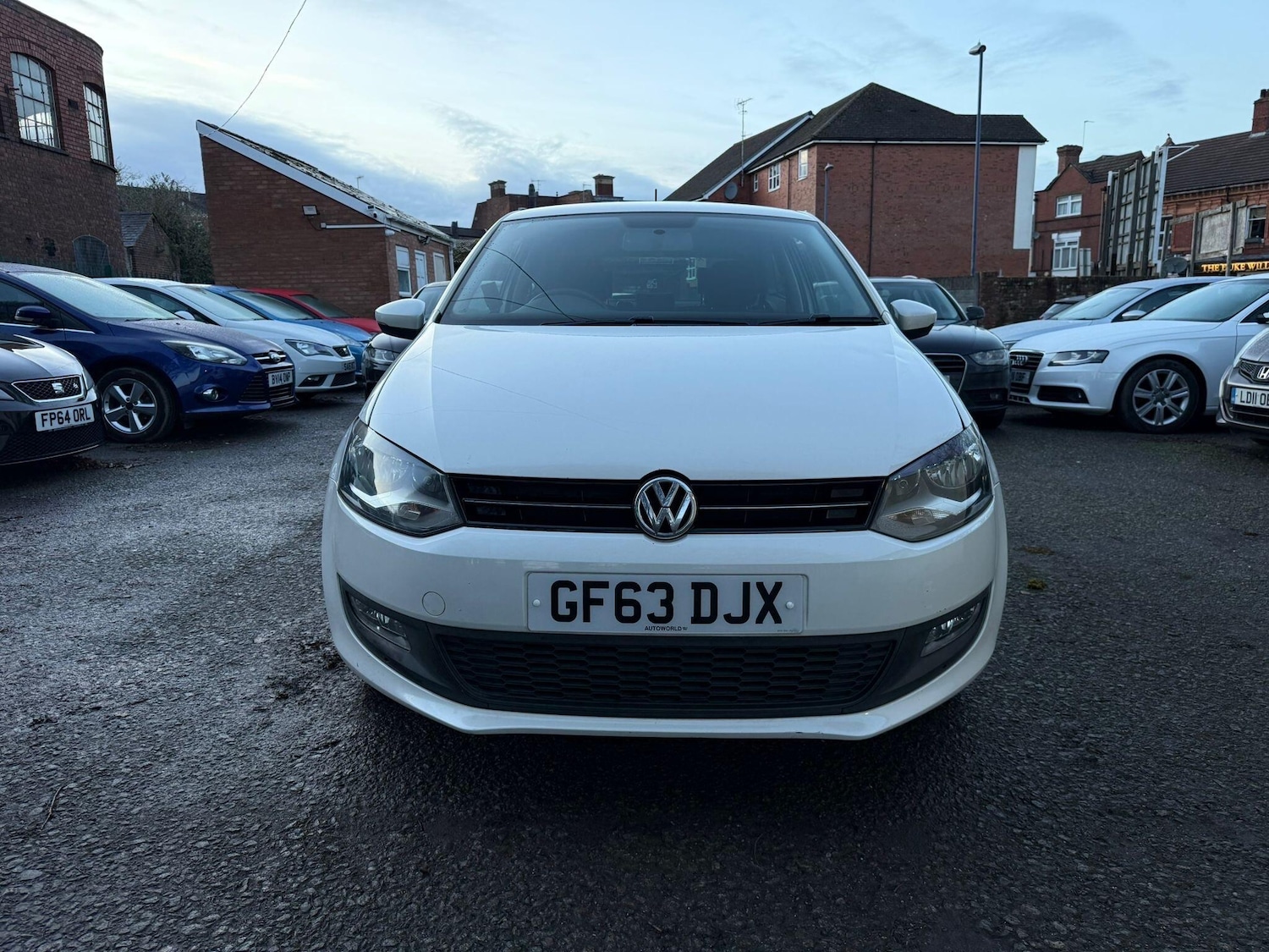 Used Volkswagen Polo 2013 for sale - 77170678: Photo 5