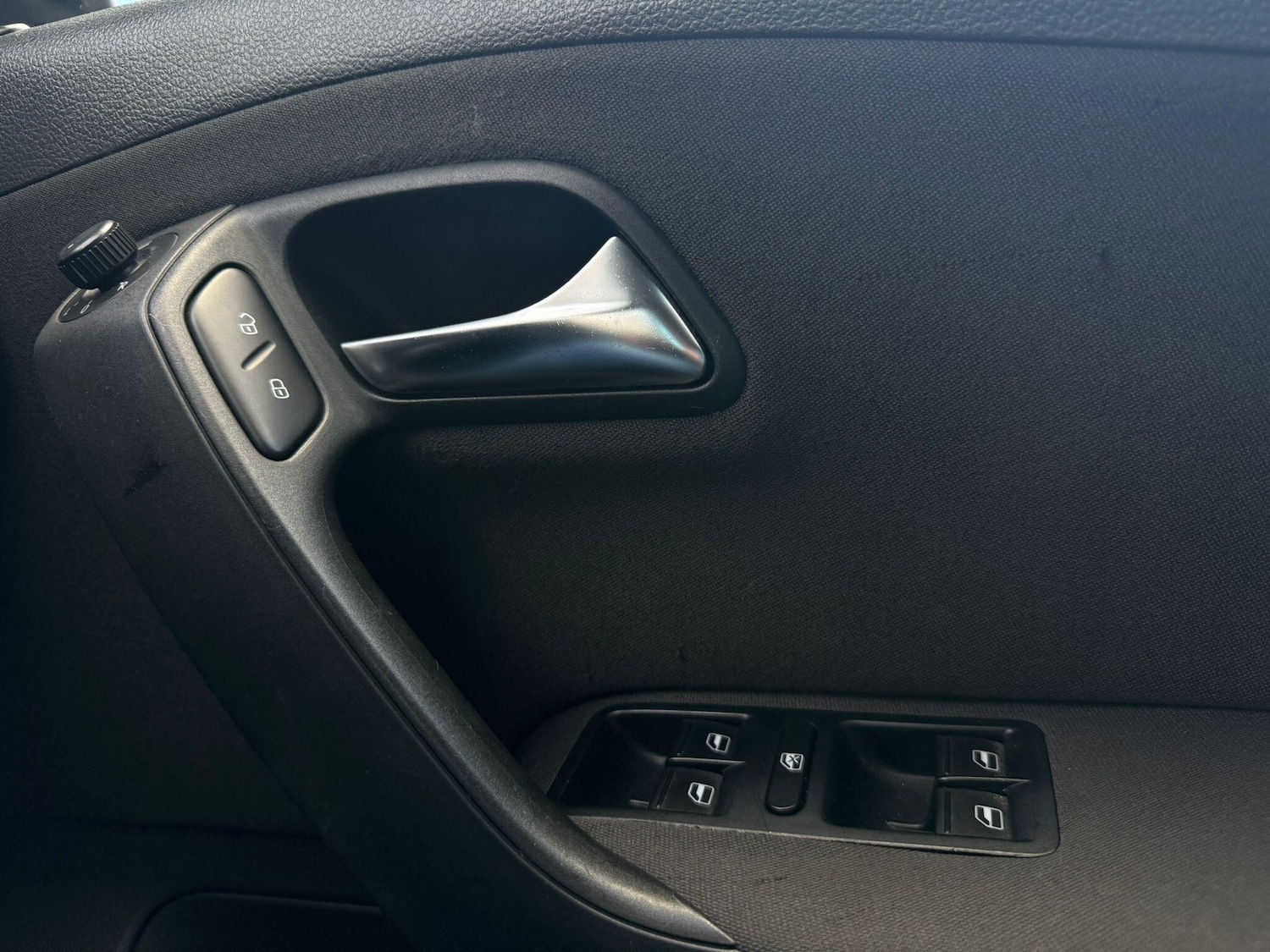 Used Volkswagen Polo 2011 for sale - 78184478: Photo 18