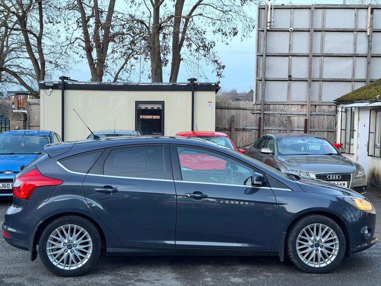 Used Ford Focus 2011 for sale - 77170666: Photo 11