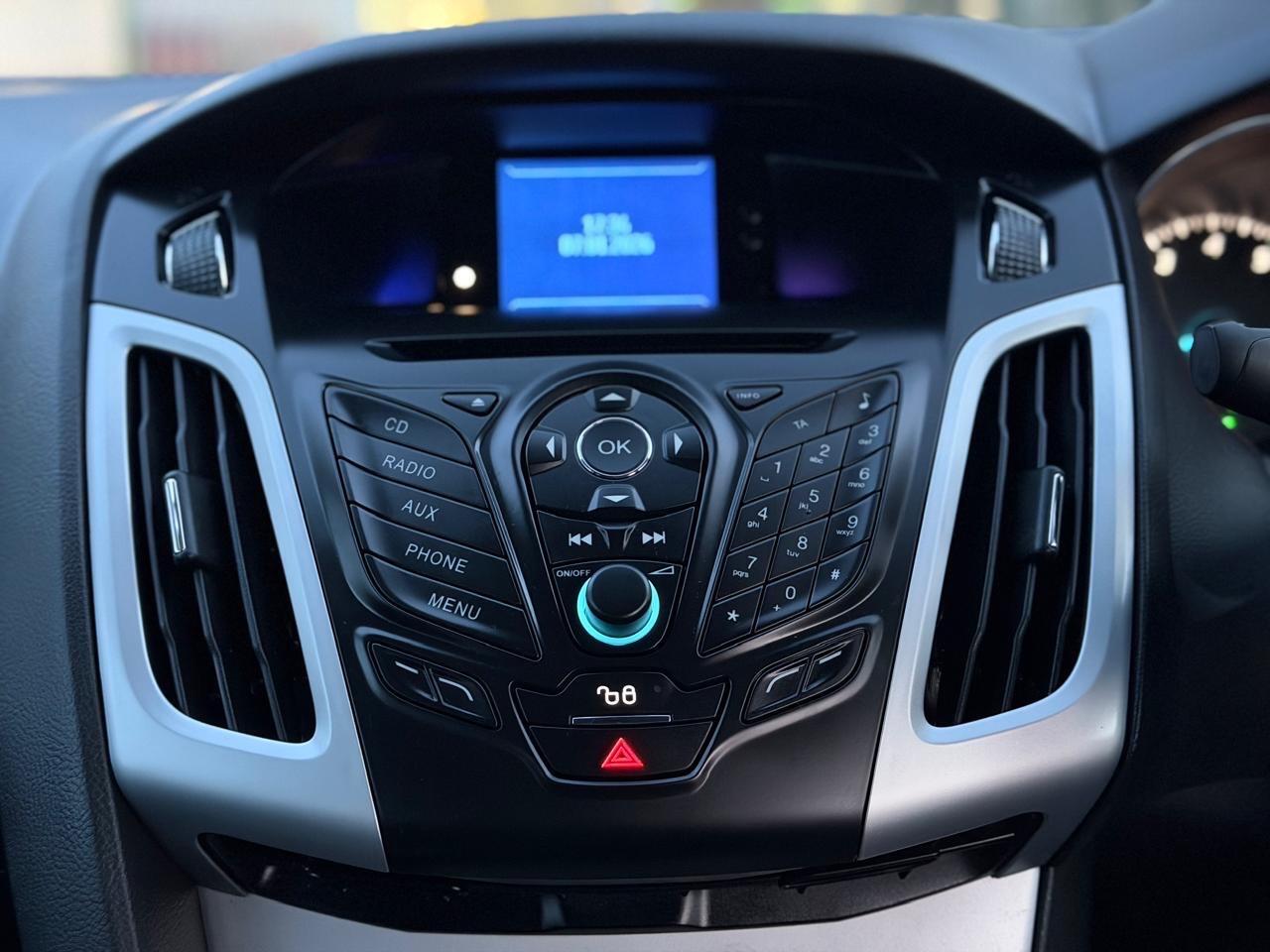 Used Ford Focus 2011 for sale - 77170666: Photo 15