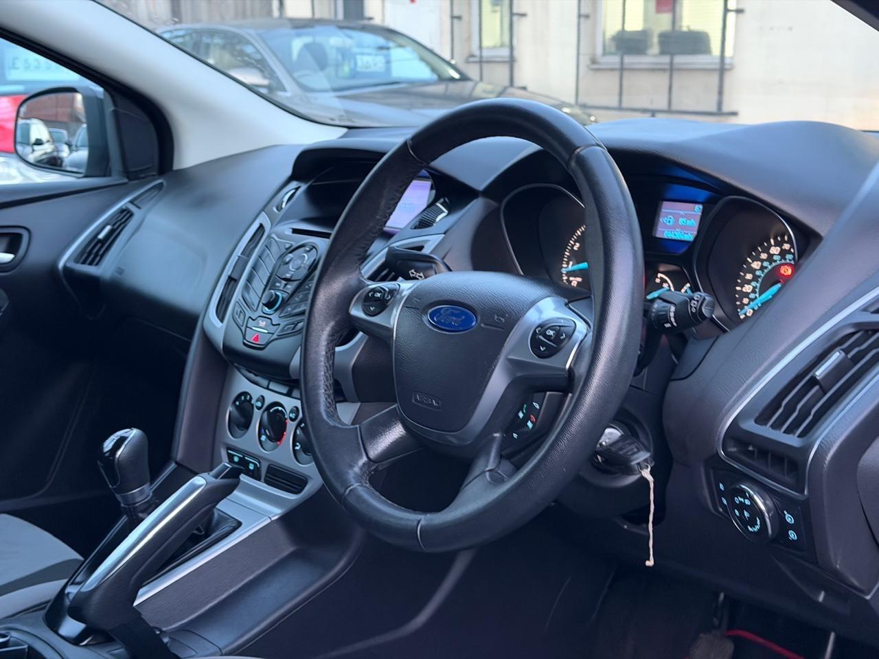 Used Ford Focus 2011 for sale - 77170666: Photo 27