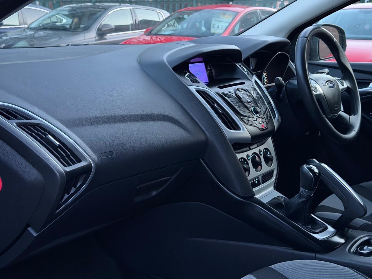 Used Ford Focus 2011 for sale - 77170666: Photo 31