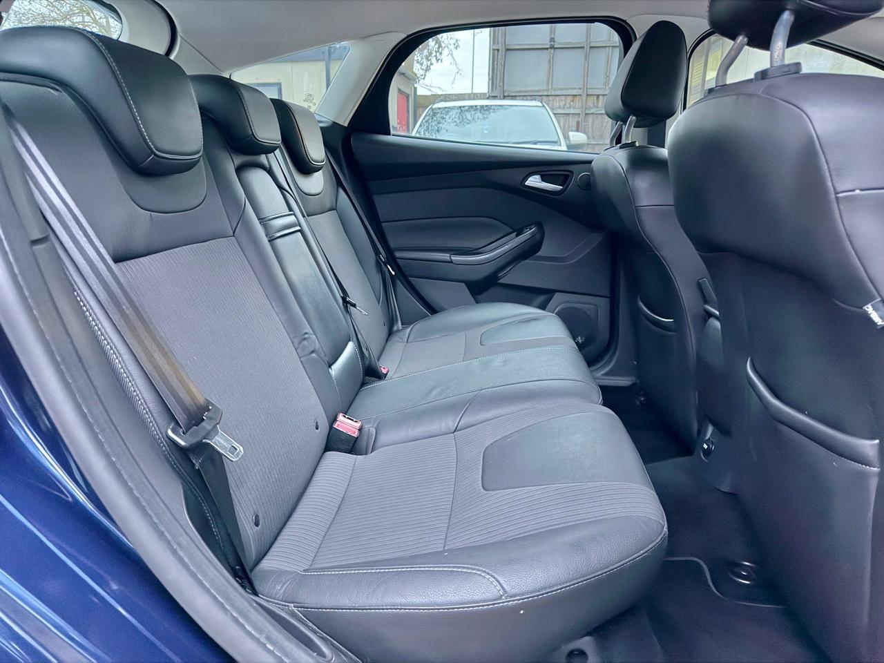 Used Ford Focus for sale - 77599106: Photo 33