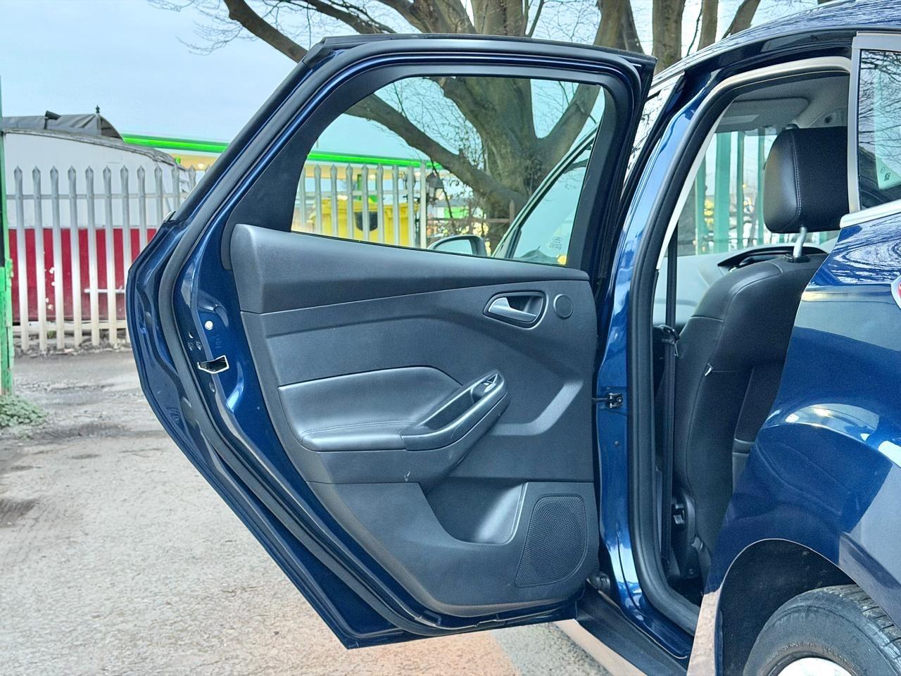 Used Ford Focus for sale - 77599106: Photo 52