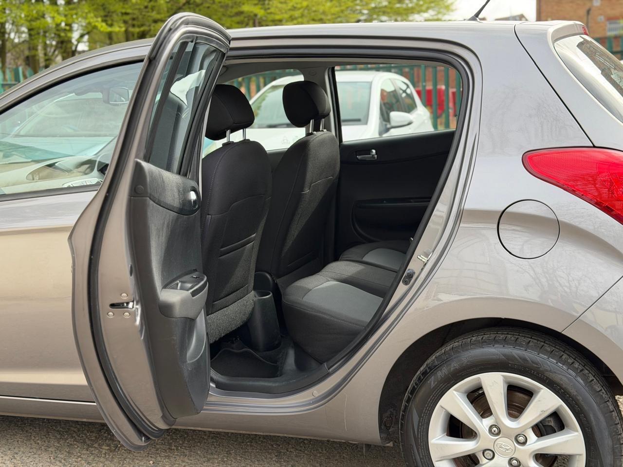 Used Hyundai i20 2014 for sale - 78185406: Photo 34